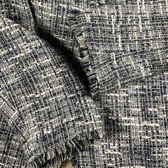 Elie Tahari Blue and White Tweed Blazer Size 2 - Picture 4 of 14